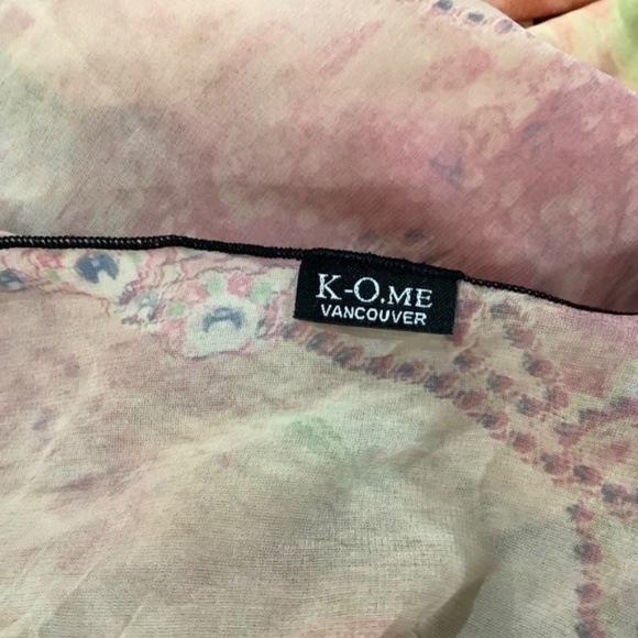 KOME Silk or Polyester Topper one size - Picture 6 of 8